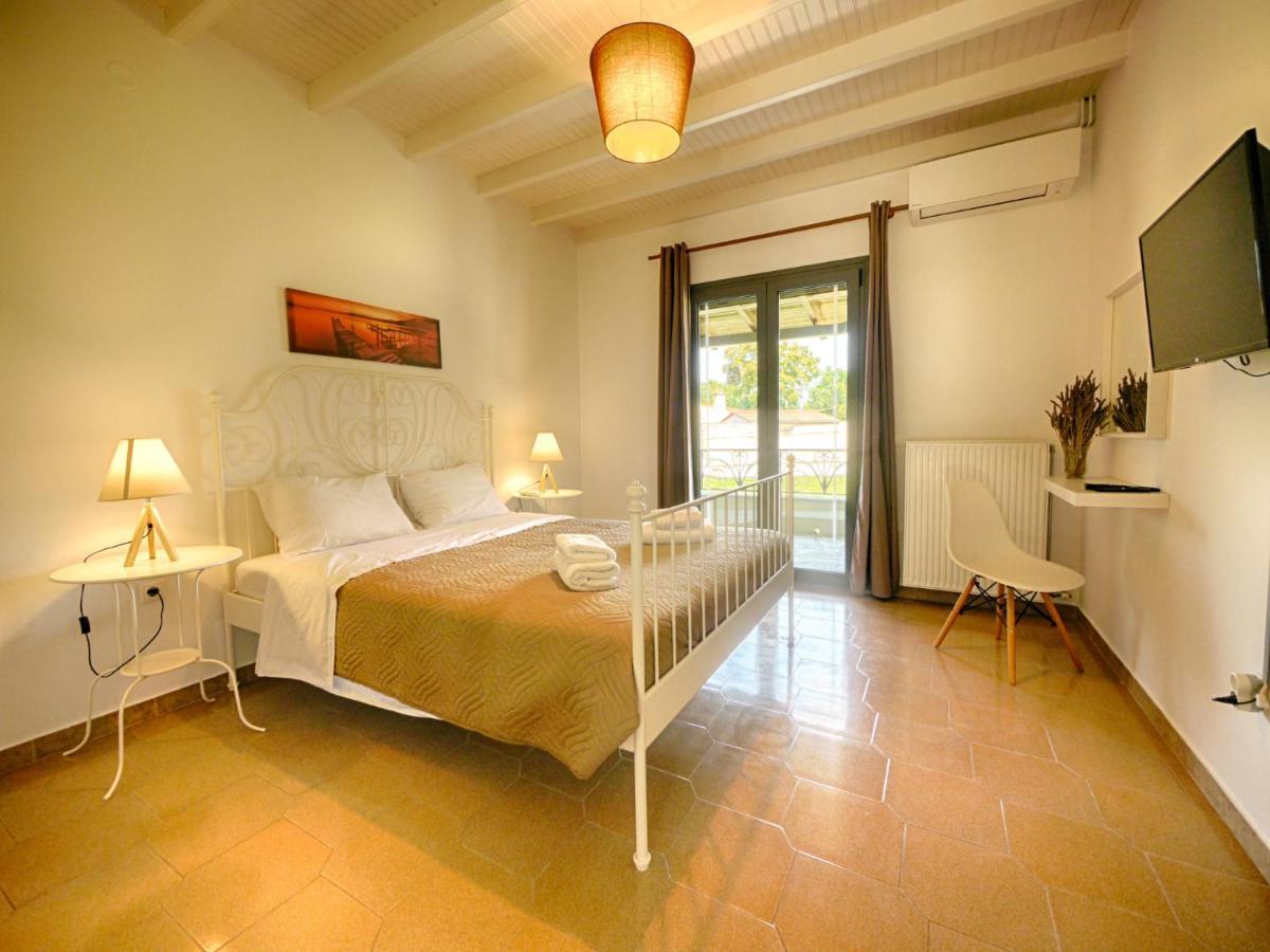 Cozy Family Friendly Apartment With Large Garden Close To Beaches - Dirella Kynopiastai ภายนอก รูปภาพ