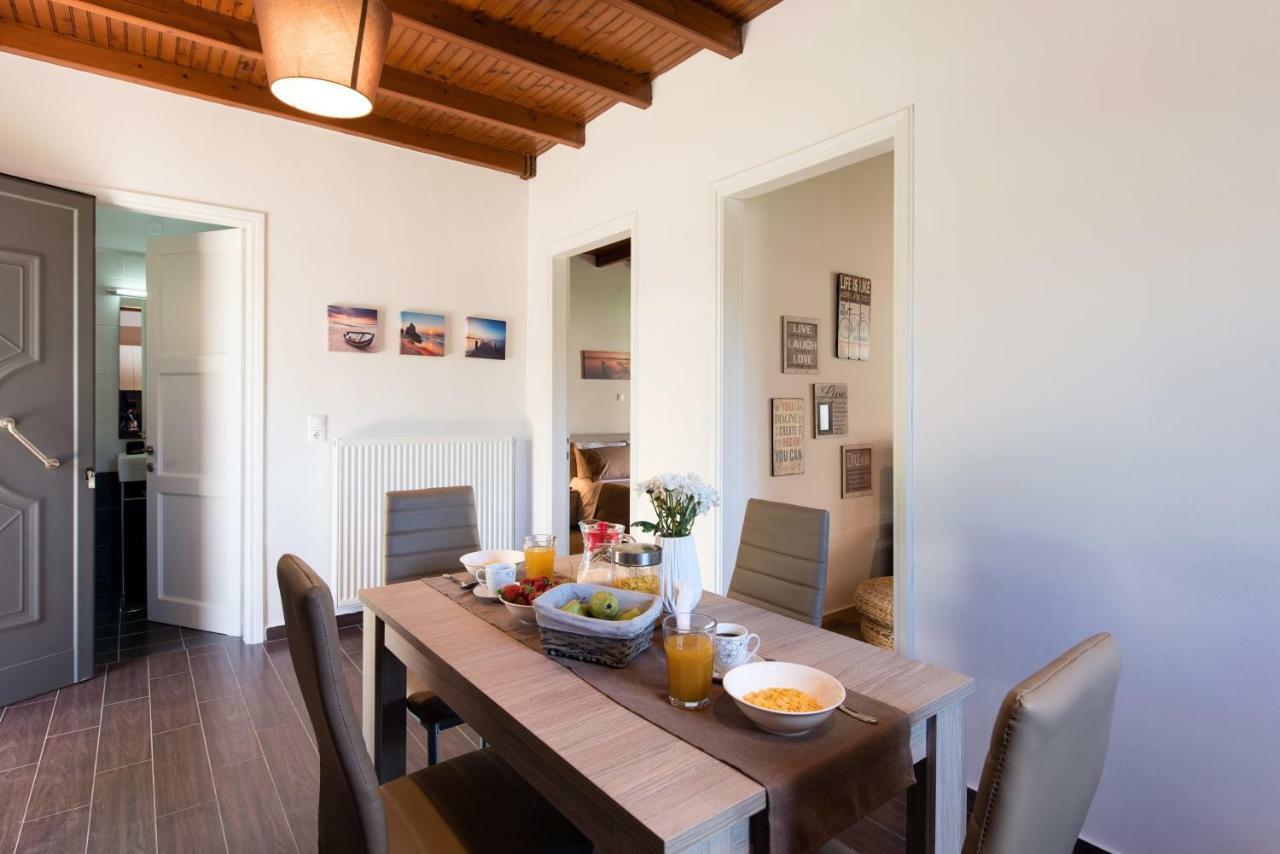 Cozy Family Friendly Apartment With Large Garden Close To Beaches - Dirella Kynopiastai ภายนอก รูปภาพ