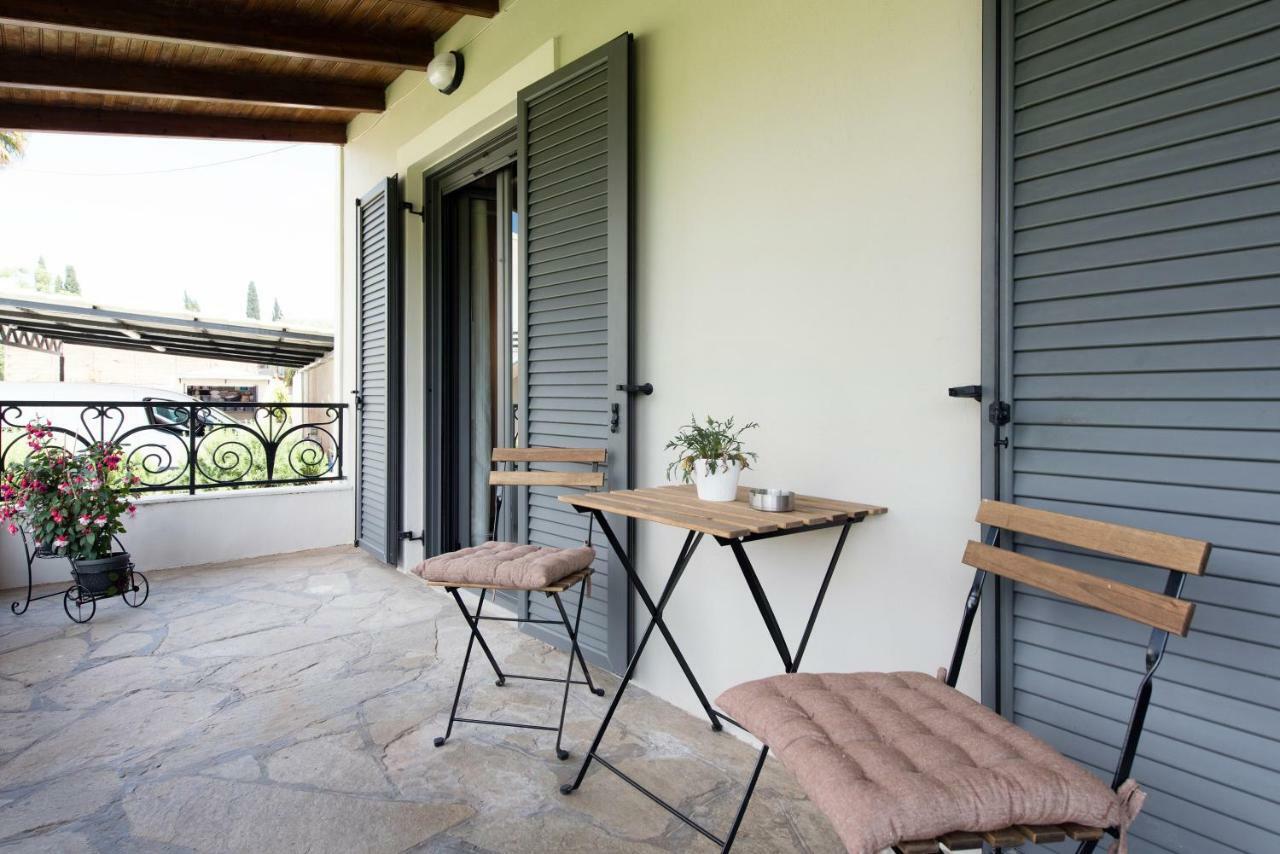 Cozy Family Friendly Apartment With Large Garden Close To Beaches - Dirella Kynopiastai ภายนอก รูปภาพ